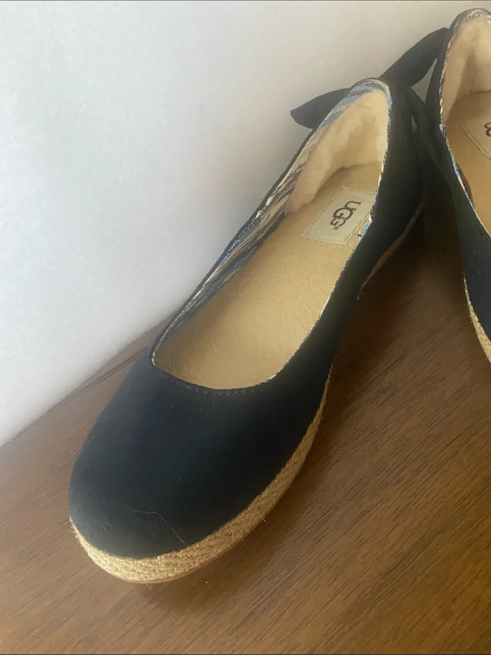 UGG Black Espadrille Ballet Flats with Jute Sole Size 7 Open Box